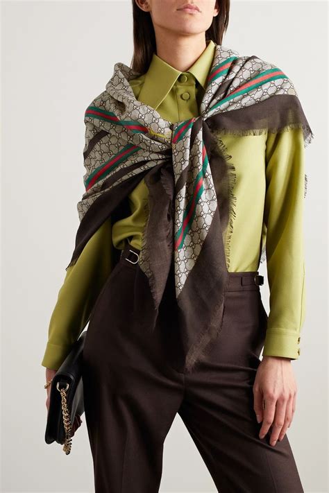 gucci seta silk scart occhiali|Gucci frayed scarf.